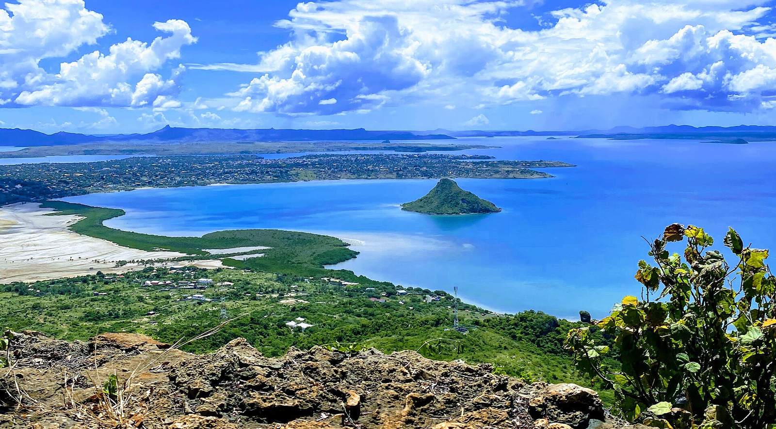 The great bay of Diego Suarez with the Nosy Lonjo sugarloaf island